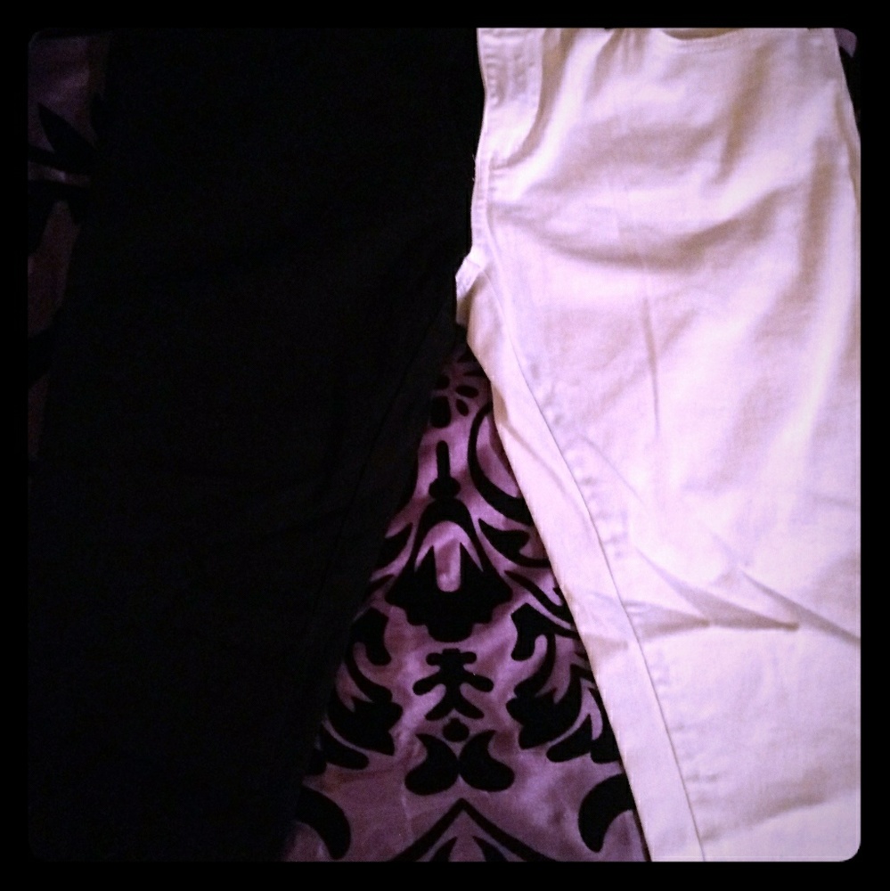 Royal bones black and white split pants